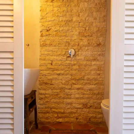 Comfort And History: Traditional House Lejlighed *